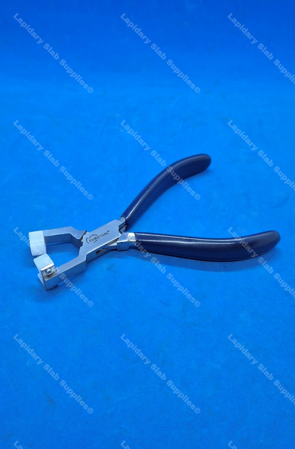 Nylon Jaw Deep Bending