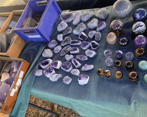 _Collection of Different Gemstones in Queensland Gem show at Lapidary Slab Supplies Mackay (1)