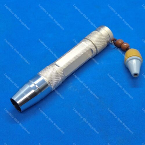 Gemmological Flashlight