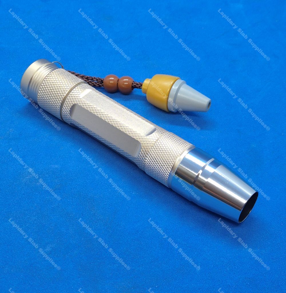 Gemmological Flashlight - Image 3