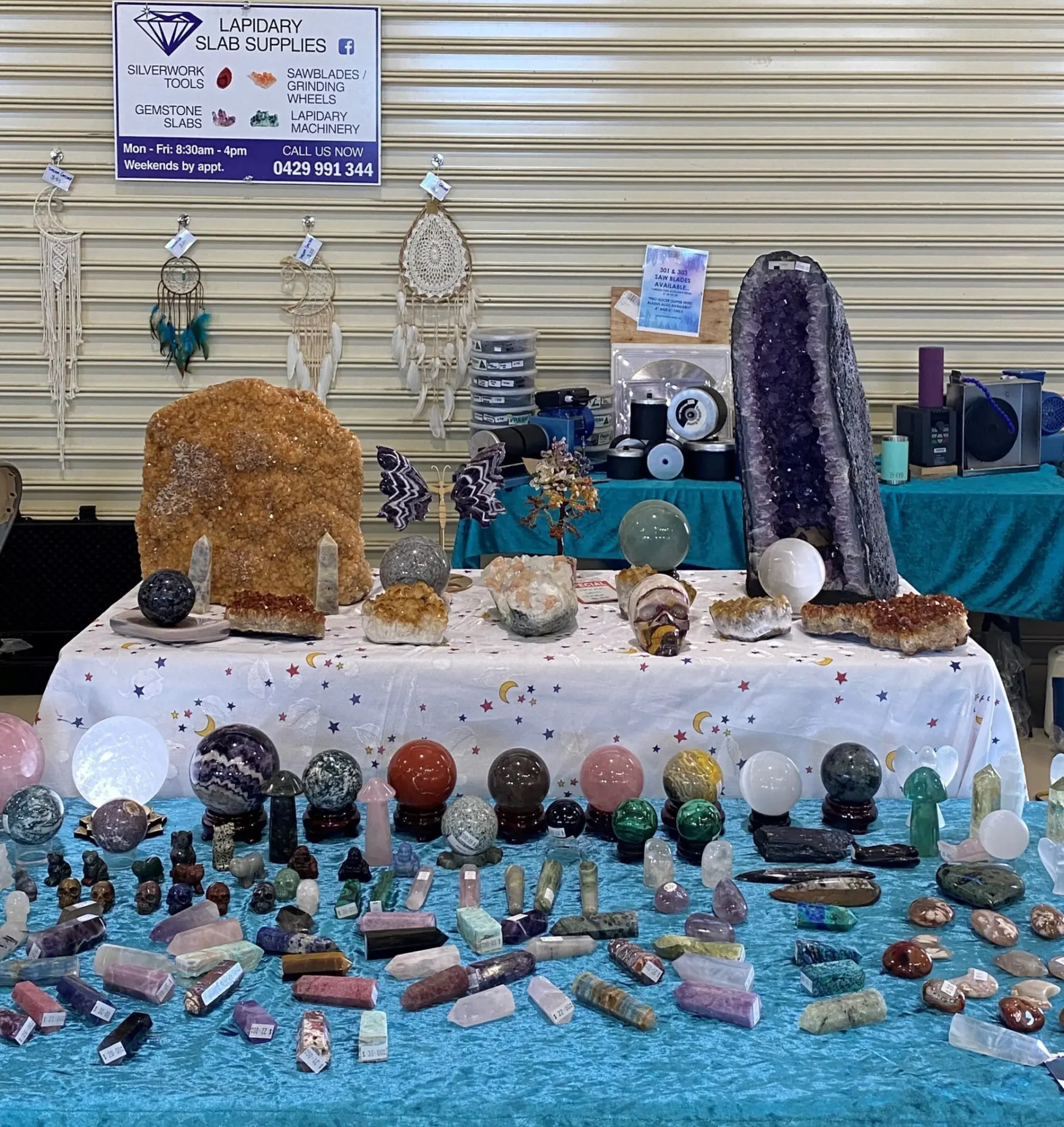 gemstones and jewellery